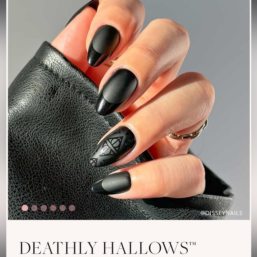 Glamnetic Harry Potter nails